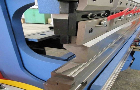 Yüksek Verimli CNC Hidrolik 3mm 100 Ton Pres Fren ve Bükme Makinesi