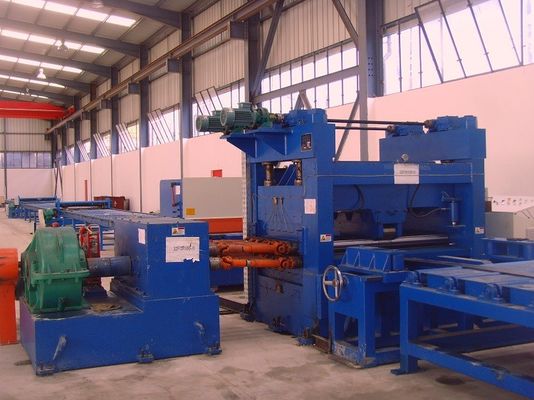 Uzunluk hattı standart kesim, sıcak 6m 8m 14m için yumuşak çelik ışık direği makinesi rulo