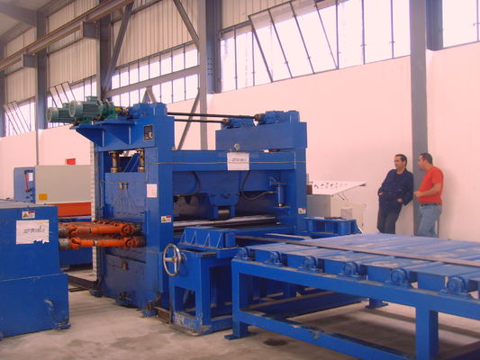 Ekonomik yüksek direk ışık kutup üretim hattı / Işık kutup için 12000mm Kesme Makinesi