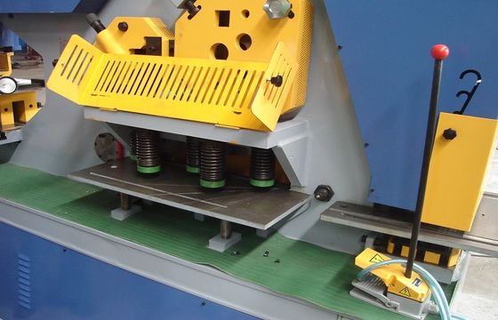 Hidrolik zımba ve kesme Demir İşi Makinesi, Işık Pole Makinesi 25mm Max kesim