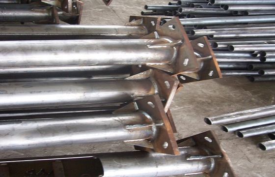 Konik ışık direği, yüksek direği, monopole için otomatik taban plaka kaynak makinesi